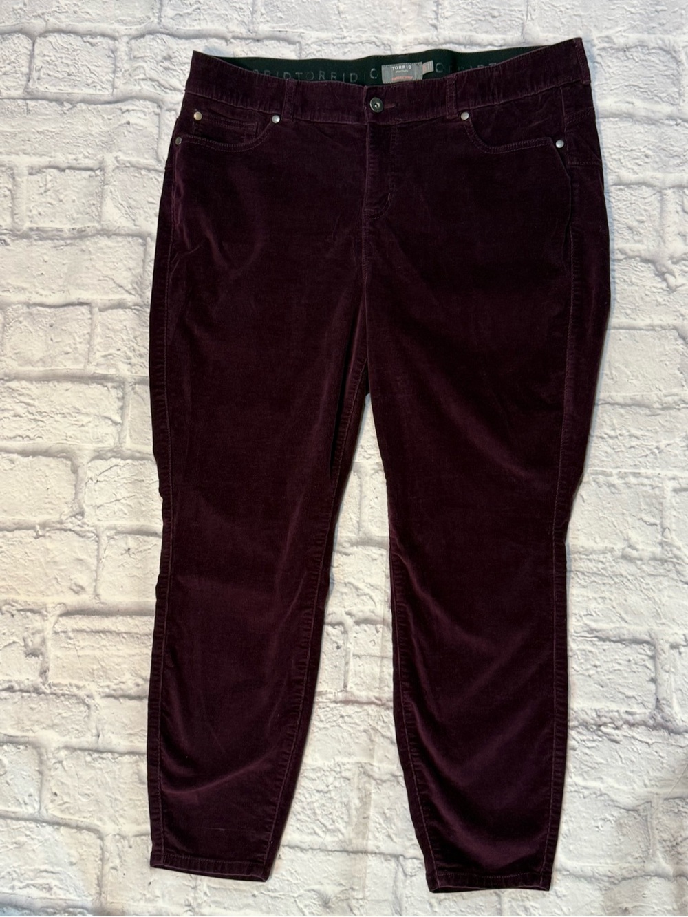 Torrid Bombshell Skinny Corduroy High Rise Pants Plus 22R Plum/Maroon